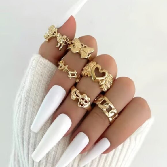 Large Lot of 77 Boutique Ring Sets (8 Sets) - Picture 4 of 9